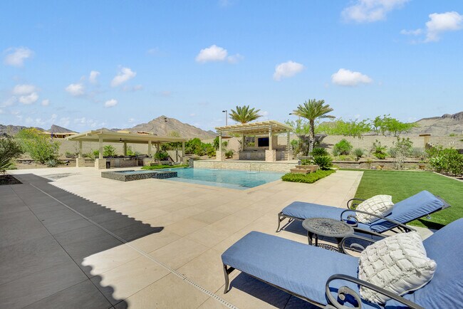 Building Photo - 53 Cantabria Coast St