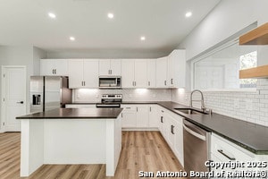 Building Photo - 811 Nevada St