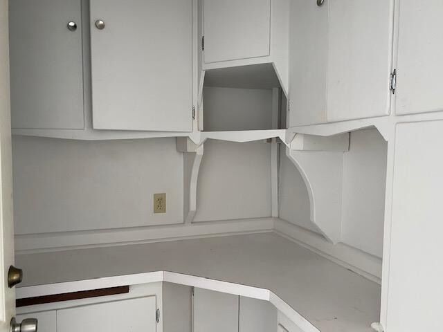 Building Photo - 2300 Aster Way
