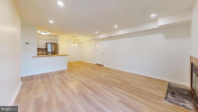 Building Photo - 6955 Mary Caroline Cir