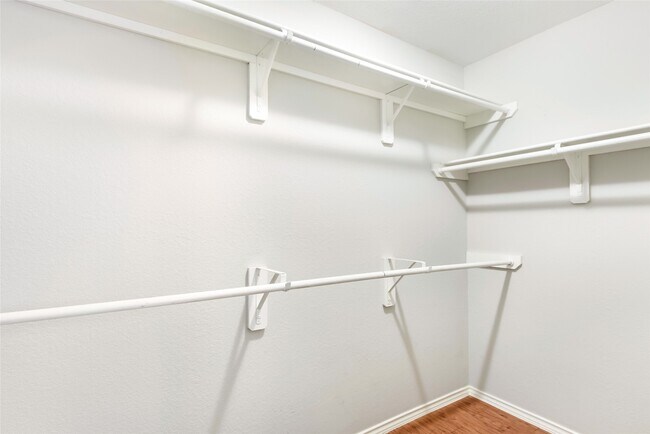 Building Photo - 1018 Glendale St