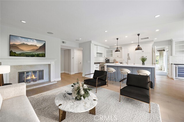 Building Photo - 18 San Ramon Dr