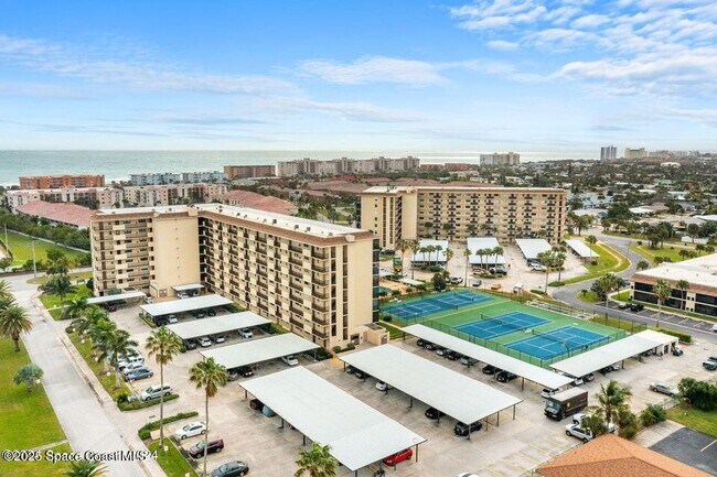 Building Photo - 500 Palm Springs Blvd