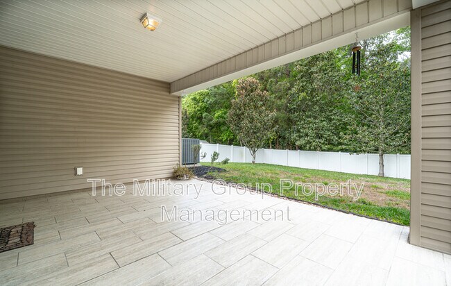 Building Photo - 1515 Carpathian Dr