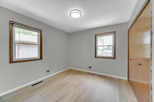Building Photo - 15435 Orogrande Dr