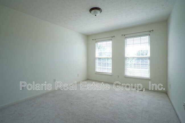 Building Photo - 11919 Cabri Ln