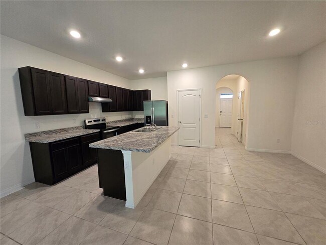 Building Photo - 1261 Yellow Finch Dr