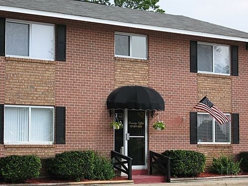 Building Photo - 62 Hanover Way