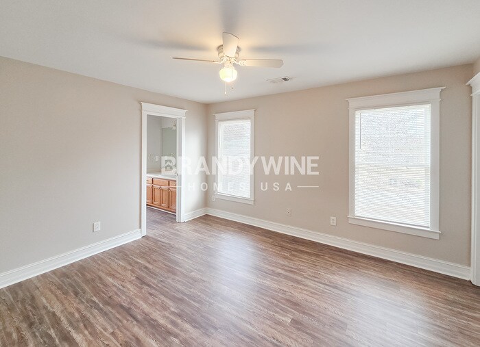 Building Photo - 170 Memory Ln