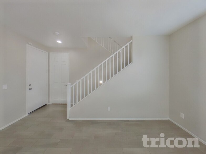 Building Photo - 4804 W Leodra Ln