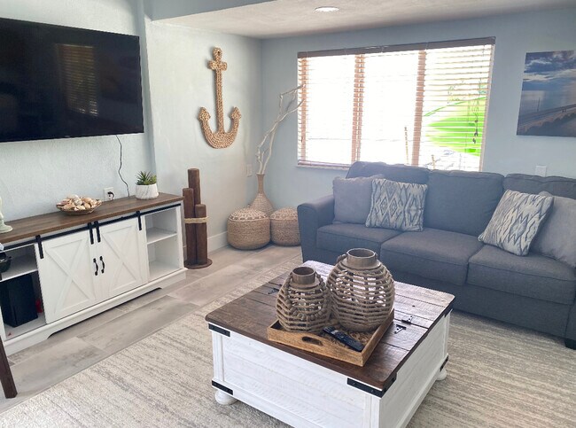 Building Photo - 30872 Minorca Dr