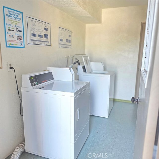 Building Photo - 521 W Dunton Ave