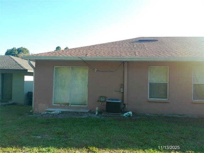 Building Photo - 949 Fox Lake Dr