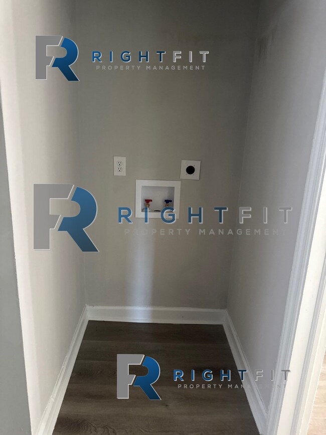 Building Photo - Beautiful Corner Lot Home