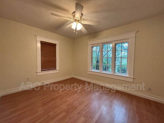 Building Photo - 604 E Huntsville Rd