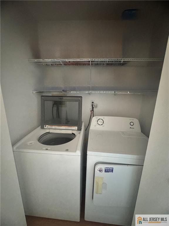 Building Photo - 80 Orion Rd