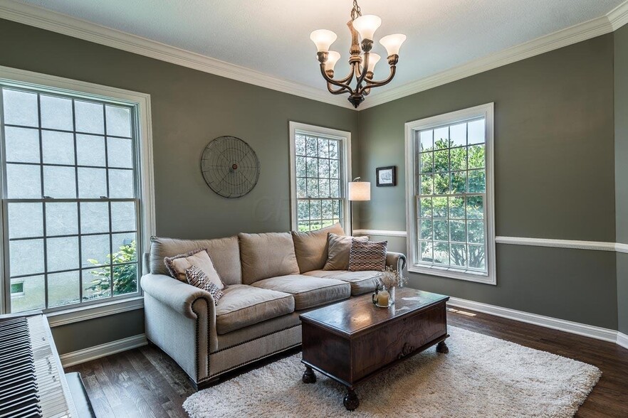 Building Photo - 2497 Coltsbridge Dr
