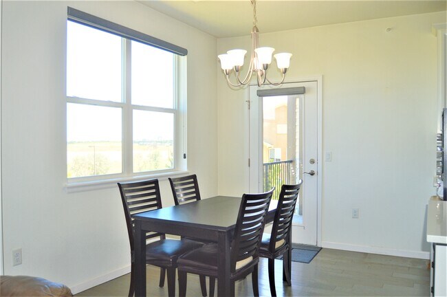 Dining Area - 4771 Copeland Cir