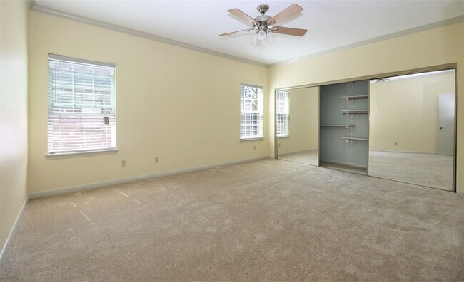 Building Photo - 6000 Reims Rd