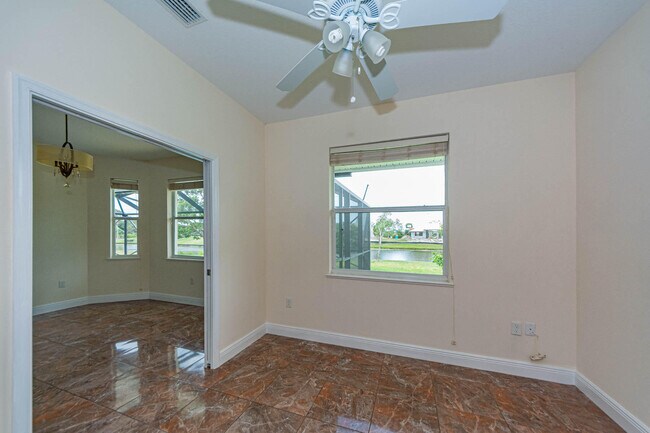 Building Photo - 1578 Eagles Cir