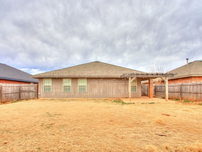 Building Photo - 2328 NW 196th Terrace