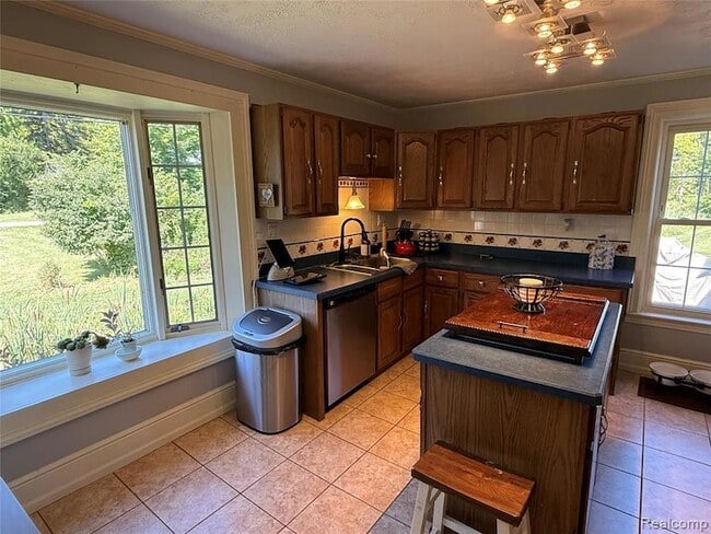 Building Photo - 8346 Rucker Rd