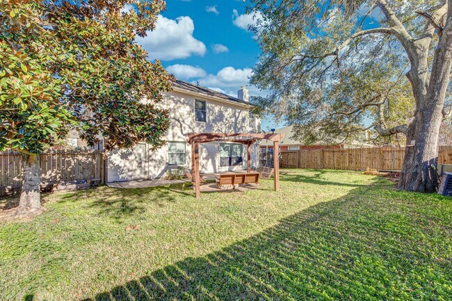 Building Photo - 14335 Pelican Marsh Dr