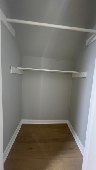 Building Photo - 13020 Estelle Rd