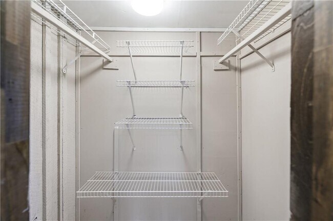 Building Photo - 2656 Jackson Trail Rd