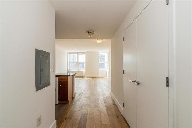 Building Photo - 88 Morgan St