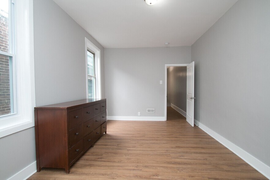 Building Photo - 3717 N Gratz St