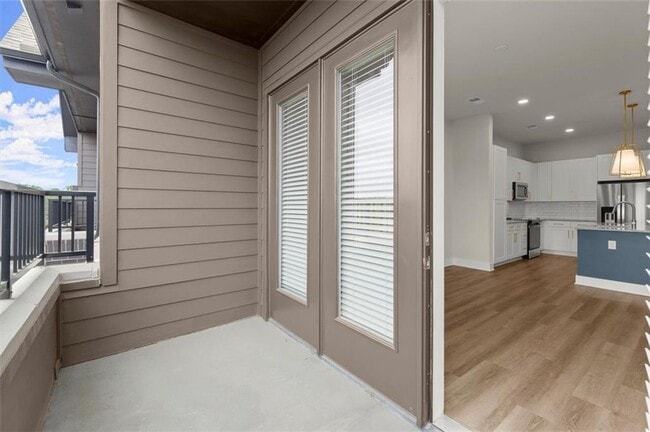 Building Photo - 2648 Sandy Plains Rd