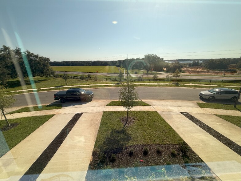 Building Photo - 7753 Waterscape Dr