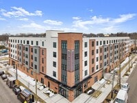 Building Photo - 416 Highland Ave