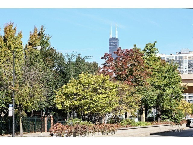 Building Photo - 1909 S State St