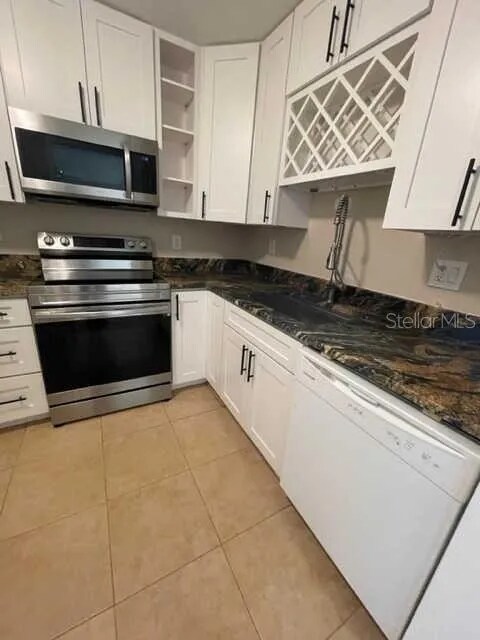 Building Photo - 2700 Bayshore Blvd