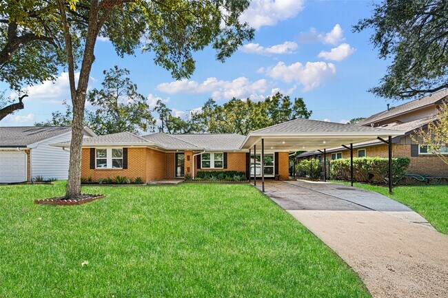 Primary Photo - 855 Judiway St