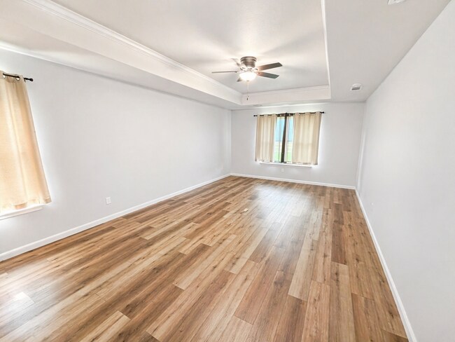 Building Photo - AVAILABLE NOW; APPLY TODAY AT OUR WEBSITE!!