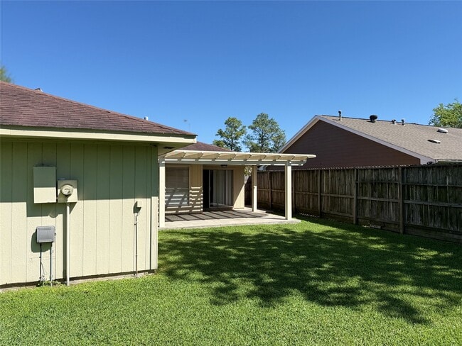 Building Photo - 6610 Addicks Clodine Rd
