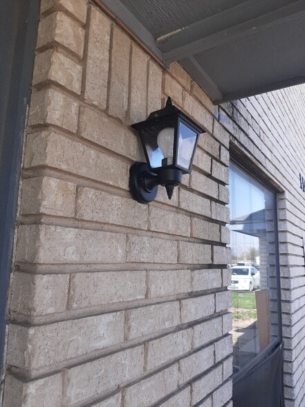 Building Photo - 1106 Shanarae Cir