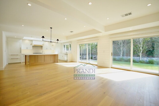 Building Photo - 89 Spindrift Passage