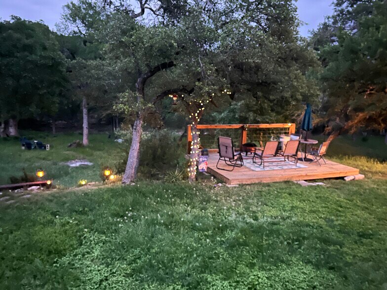 Building Photo - 1183 Lavaca