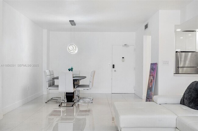 Building Photo - 1980 S Ocean Dr