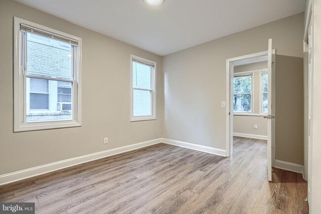 Building Photo - 8611 Flower Ave