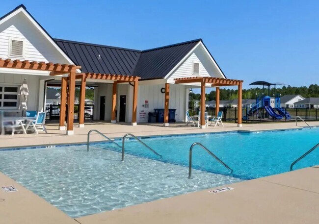 Building Photo - A Place to Call Home in Cypress Ridge 3 Bedroom Rental