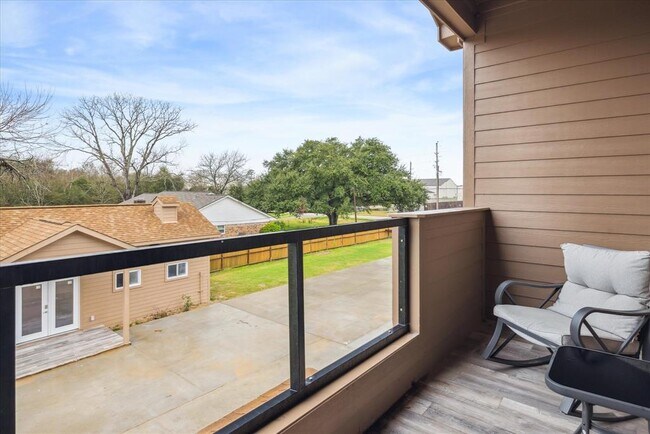 Building Photo - 24727 Saddlespur Ln