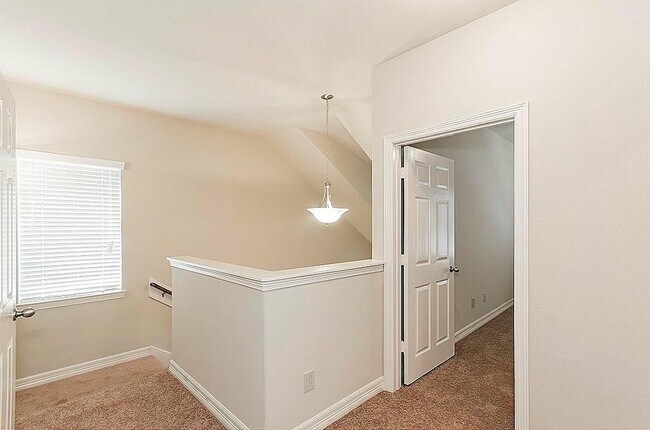 Building Photo - 64 Woodland Hills Dr