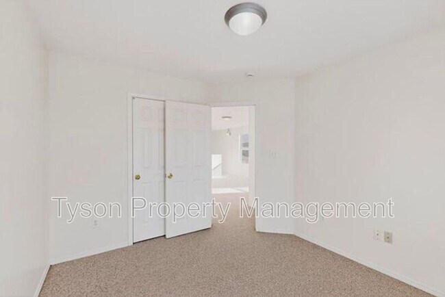 Building Photo - 915 Wood Duck Dr SW