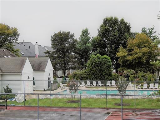 Building Photo - 708 Stony Brook Way