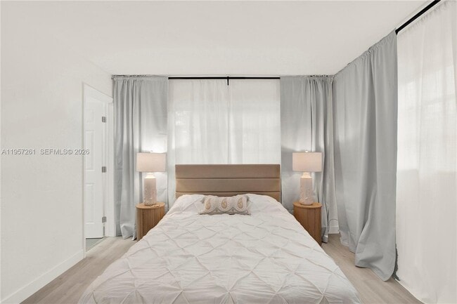 Building Photo - 51 NE 56th Ct